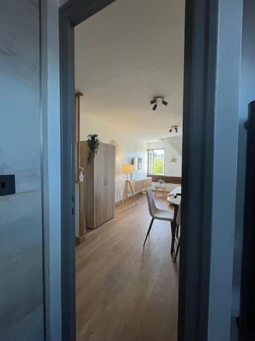 Apartament Duplex Bord De L'Eure - Parking Inclus - Jolie Vue Sur La Cathedrale Chartres Zewnętrze zdjęcie