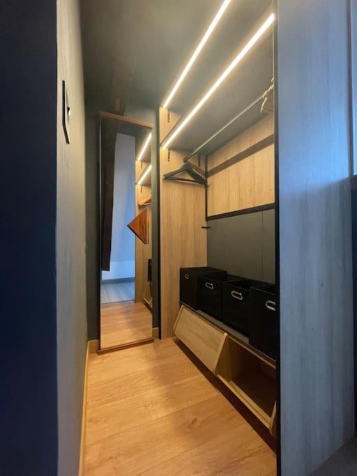 Apartament Duplex Bord De L'Eure - Parking Inclus - Jolie Vue Sur La Cathedrale Chartres Zewnętrze zdjęcie