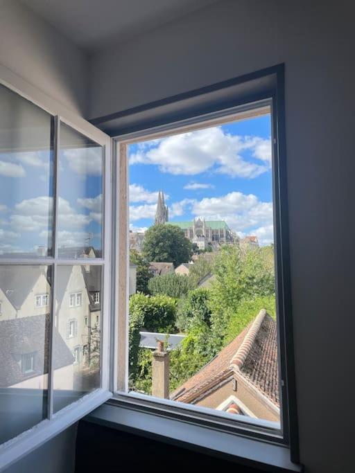 Apartament Duplex Bord De L'Eure - Parking Inclus - Jolie Vue Sur La Cathedrale Chartres Zewnętrze zdjęcie